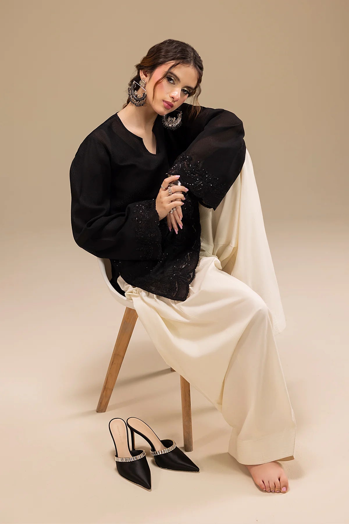 Serosh Rasim Sarosh – ZALOQUE