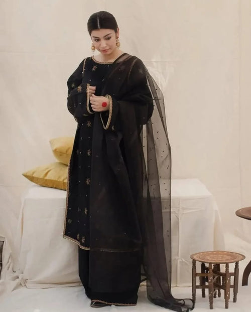 Black Stone luxury 4-piece organza outfit with intricate embroidery.