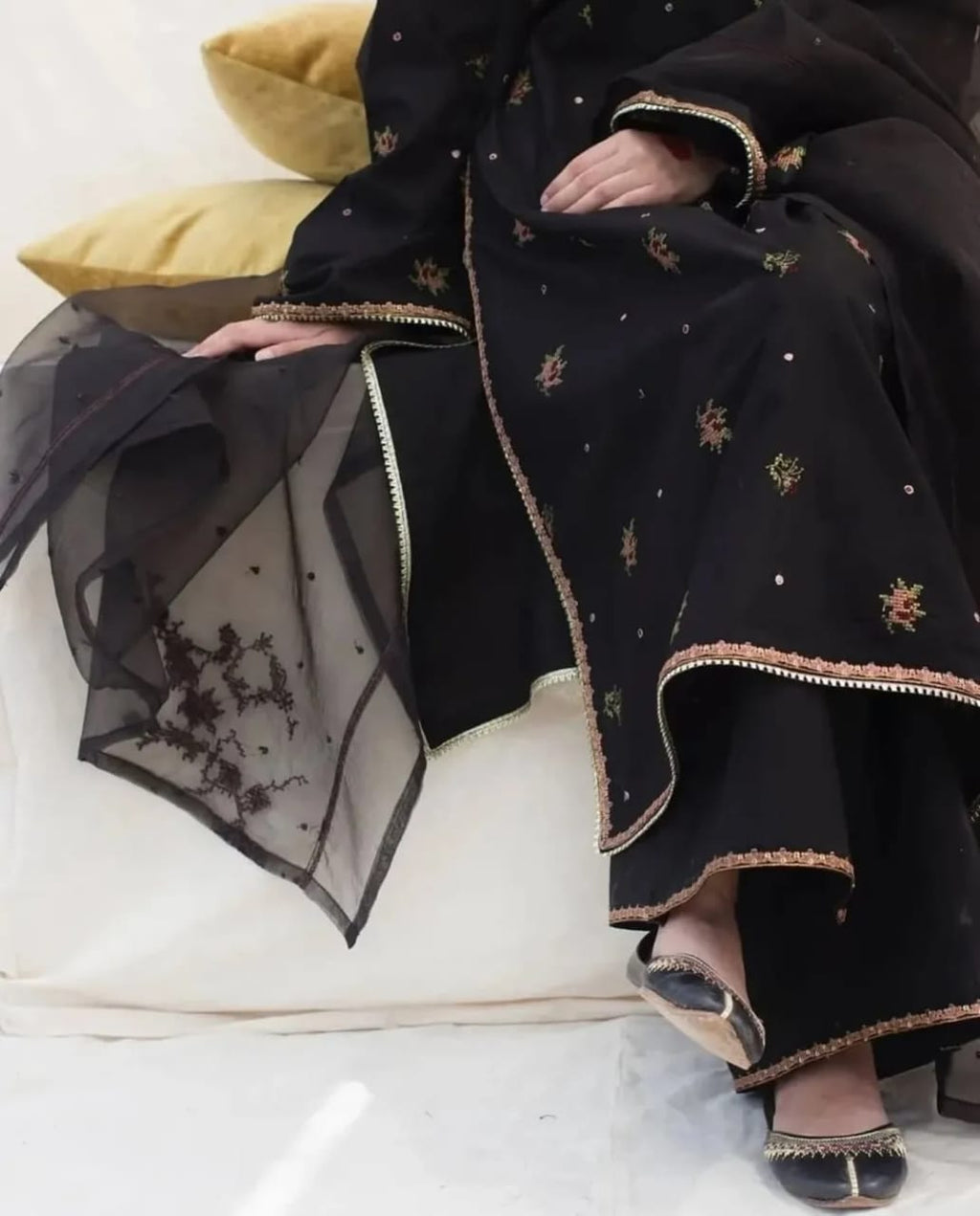 Black Stone festive 4-piece organza suit with intricate handwork
