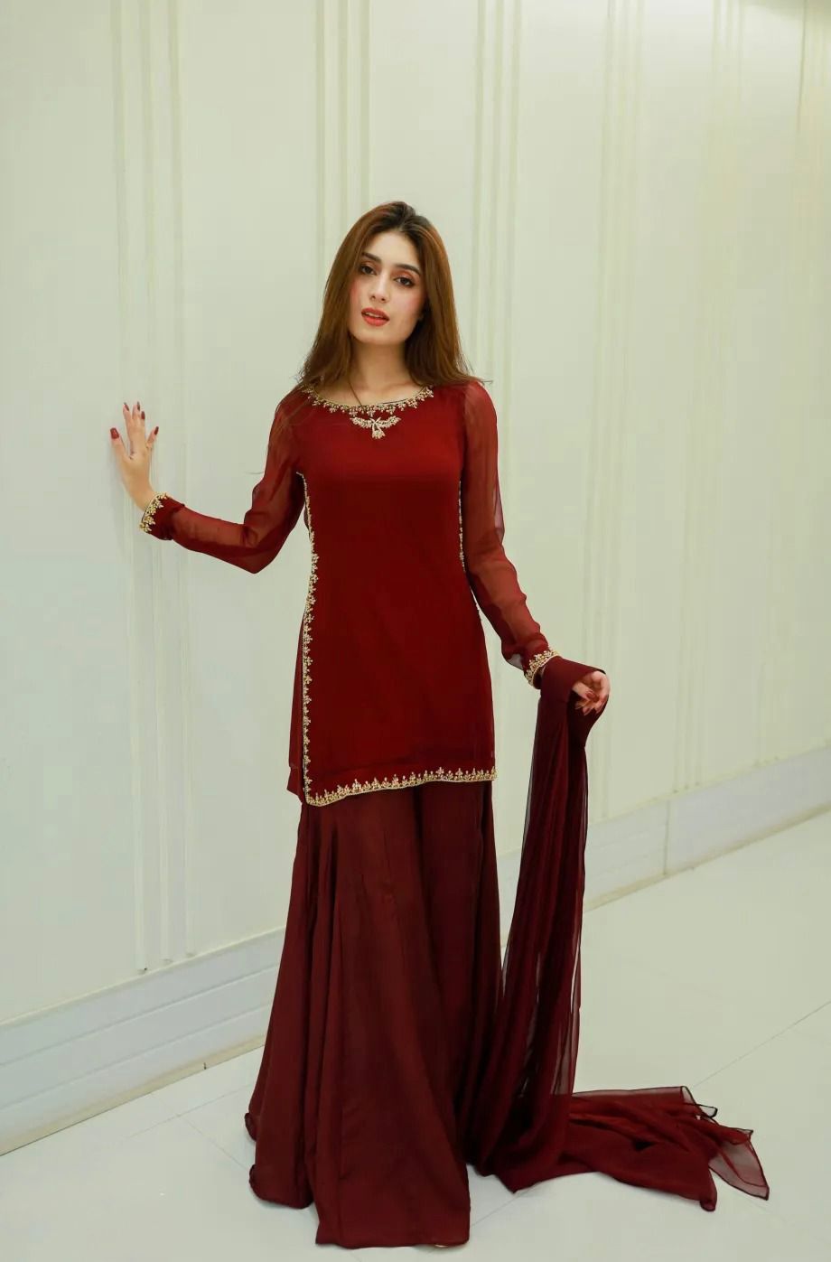 Rang-e-Noor maroon chiffon 4 piece embroidered suit